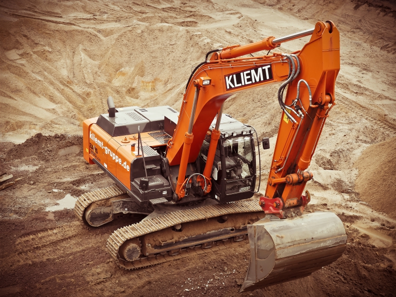 maconnerie-MOULINET-min_excavators-1174428